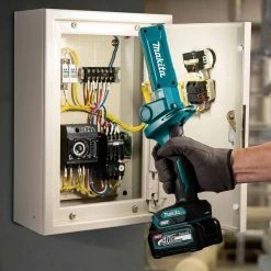 MAKITA 40V Max XGT LED Rotating Flashlight Skin ML006G -GORILLA SHOP unnamed file 165