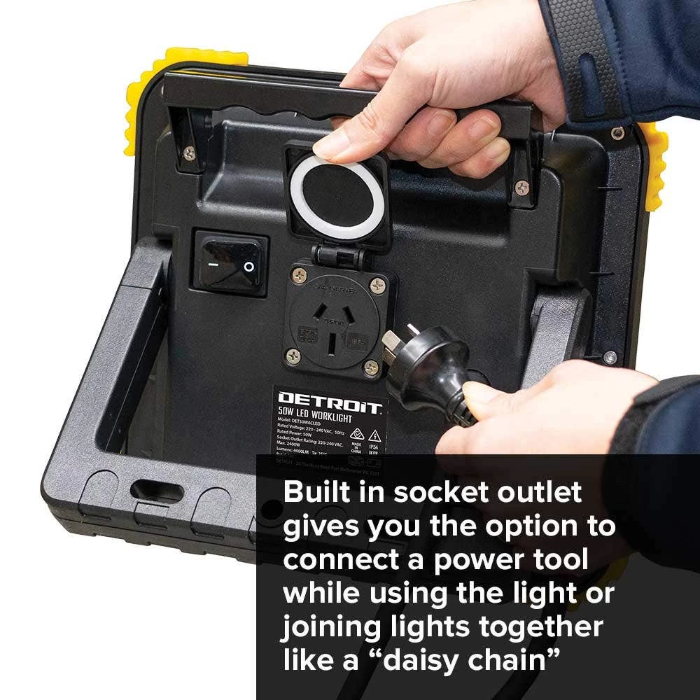 DETROIT 50W LED Worklight With Extension Socket DET50WACLED 4 DETROIT 50W LED Worklight With Extension Socket DET50WACLED - Image 2