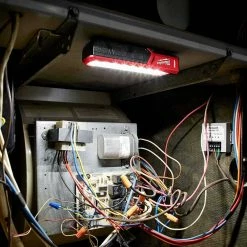 MILWAUKEE REDLITHIUM™ 3.0Ah USB Rechargeable Pocket Flood Light Kit L4FL-301 -GORILLA SHOP unnamed file 619