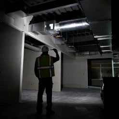 MILWAUKEE REDLITHIUM™ 3.0Ah USB Rechargeable Pocket Flood Light Kit L4FL-301 -GORILLA SHOP unnamed file 621