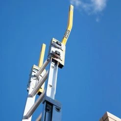 BAILEY STEPTHRU Extension Ladder Safety Device FS14000 24 BAILEY STEPTHRU Extension Ladder Safety Device FS14000 -GORILLA SHOP unnamed file 729