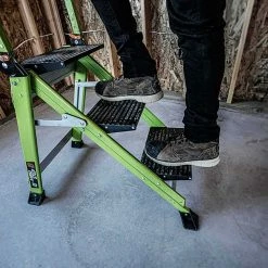 LITTLE GIANT Fibreglass Jumbo Step W. Handrail 11933 29 LITTLE GIANT Fibreglass Jumbo Step W. Handrail 11933 -GORILLA SHOP unnamed file 817