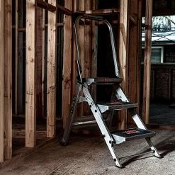 LITTLE GIANT Safety Step 3 - With Bar 10310BA440 -GORILLA SHOP unnamed file 128