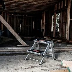 LITTLE GIANT Safety Step 2 - Without Bar 10210A440 18 LITTLE GIANT Safety Step 2 - Without Bar 10210A440 -GORILLA SHOP unnamed file 143