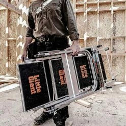 LITTLE GIANT Safety Step 4 - Without Bar 10410A440 -GORILLA SHOP unnamed file 149